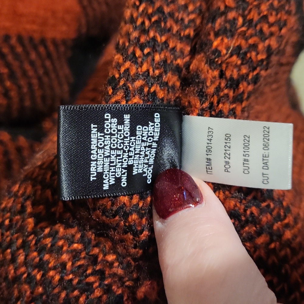 Torrid 4x Red and Black Plaid Long Cardigan - Picture 15 of 15